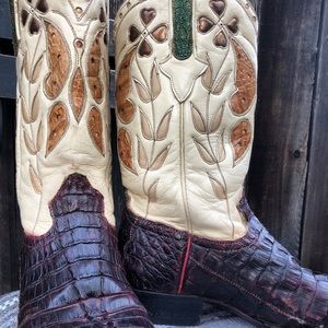SOLD! Vintage Cuadra Lucky Clover Boots Sz 7